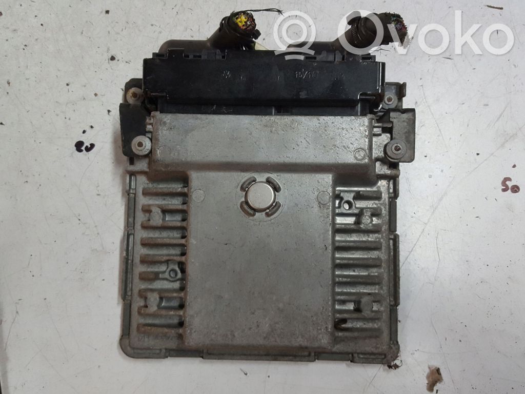 Skoda Roomster (5J) Engine control unit/module 