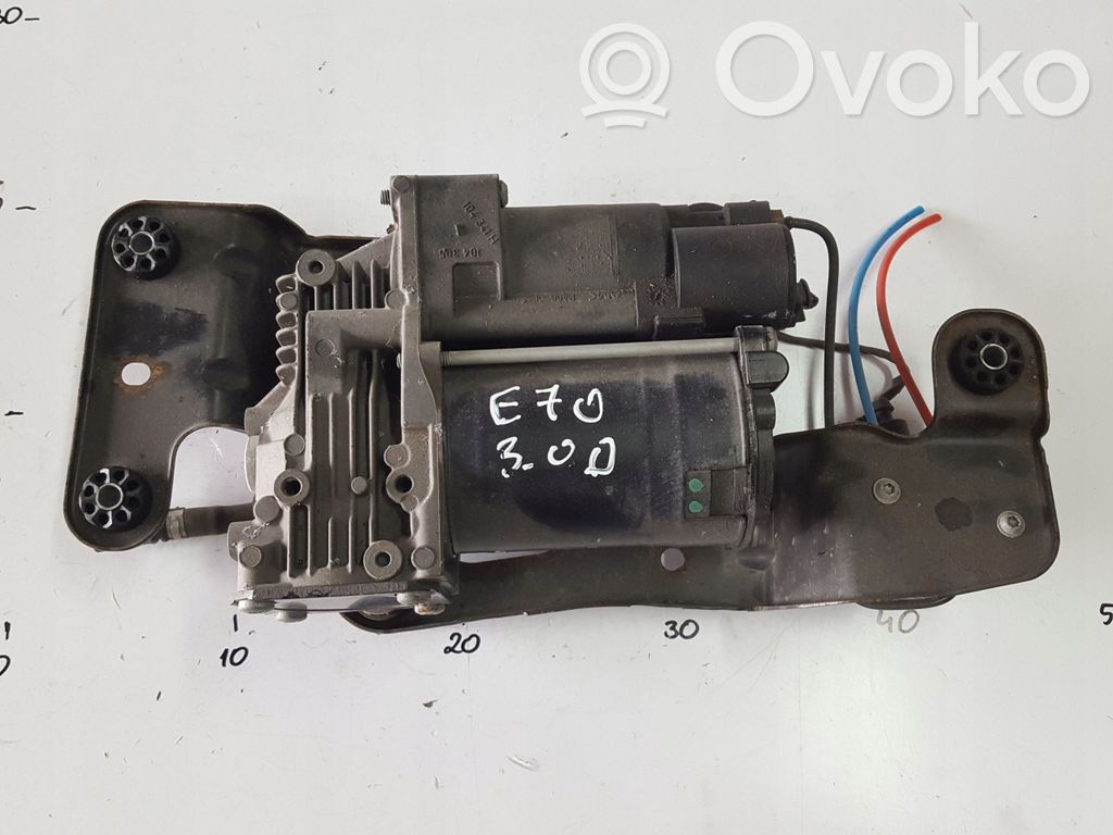 Air suspension compressor/pump   6785506