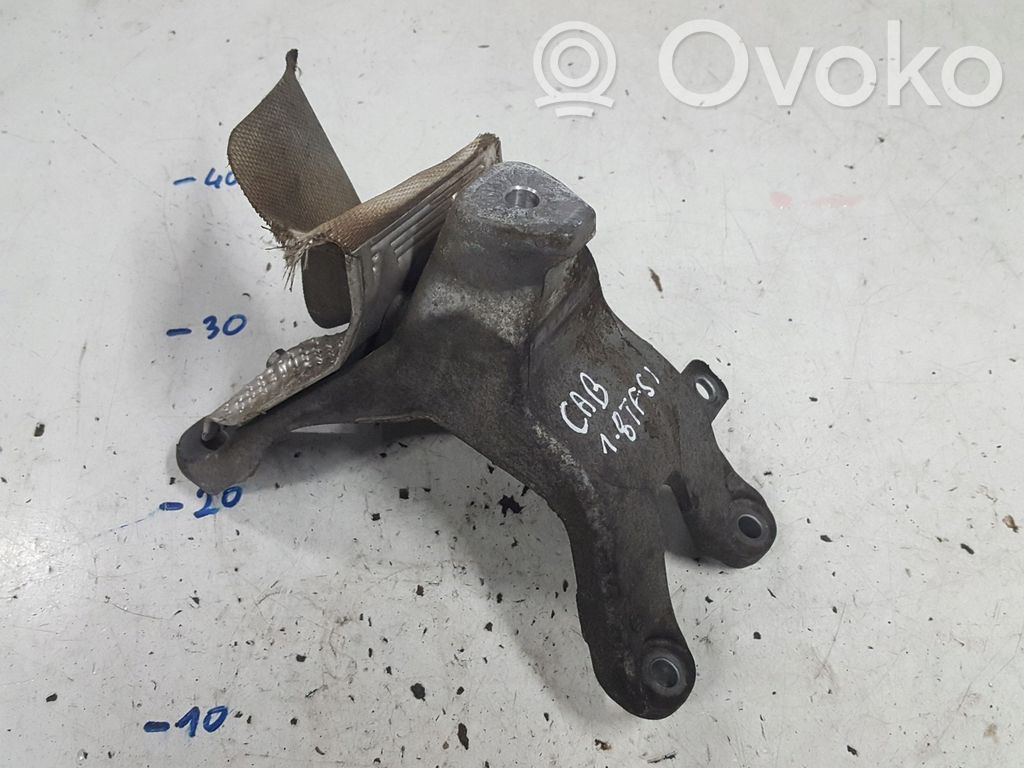 Engine mounting bracket   8K0199388L