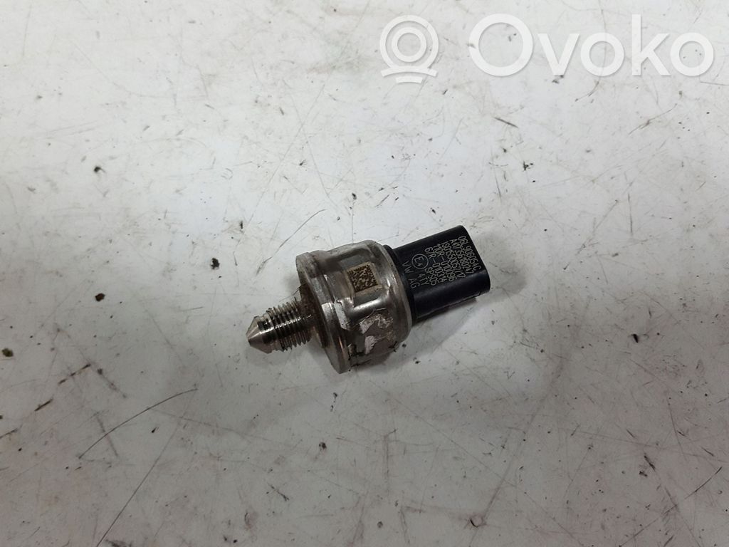 Fuel pressure sensor   06L906054C