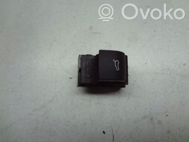 BMW X5 F15 Przełącznik / Przycisk otwierania klapy bagażnika 