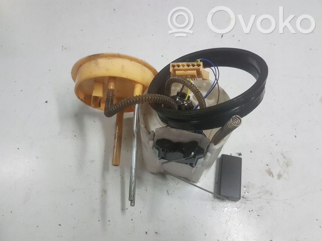 Audi A1 Bomba interna de combustible 