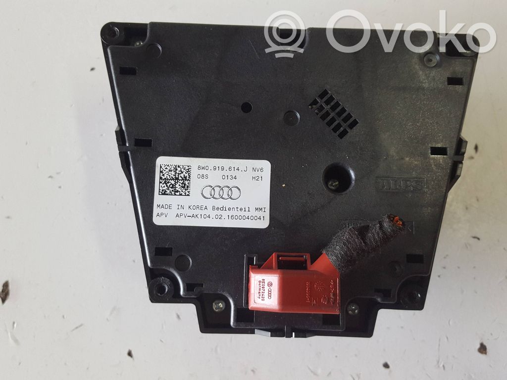 Head unit multimedia control   8W0919614J
