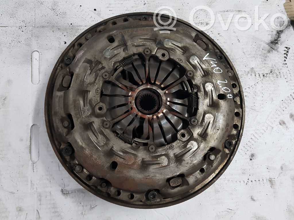 Volvo V40 Sankabos komplektas 