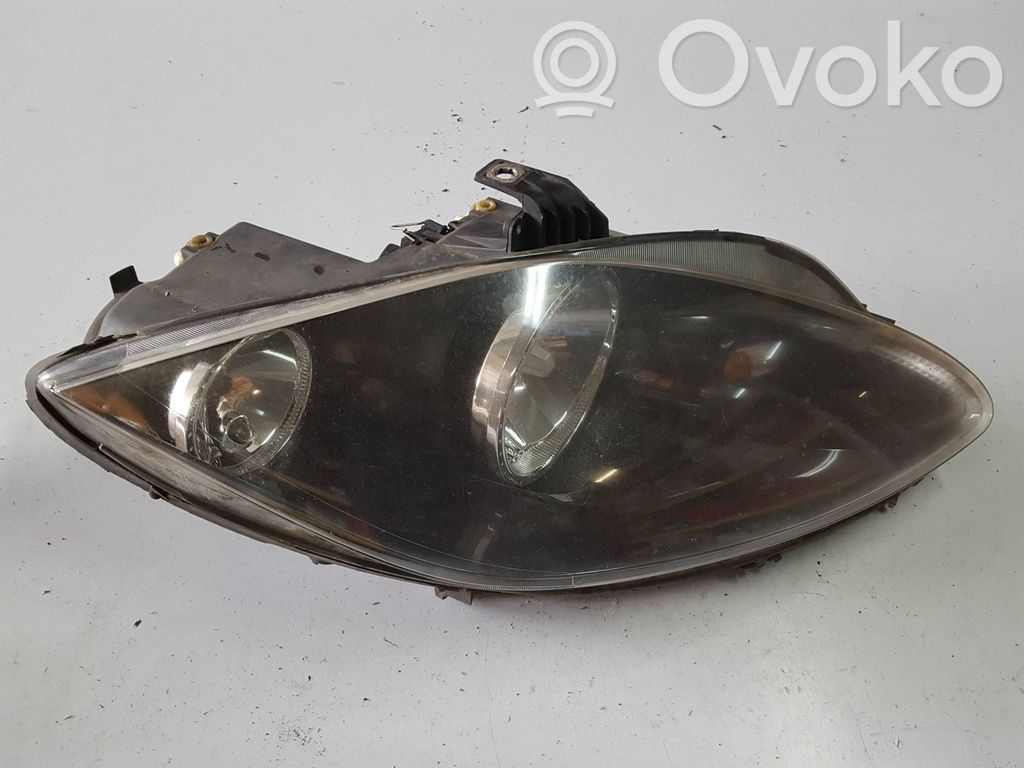 Seat Leon (1P) Faro/fanale 