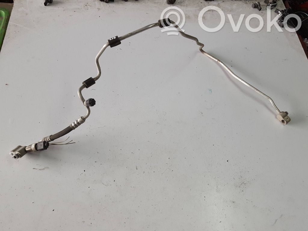 Skoda Octavia Mk2 (1Z) Conductă/furtun aer condiționat (A/C) 