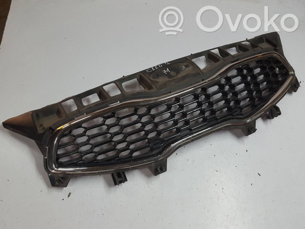KIA Ceed Front grill 