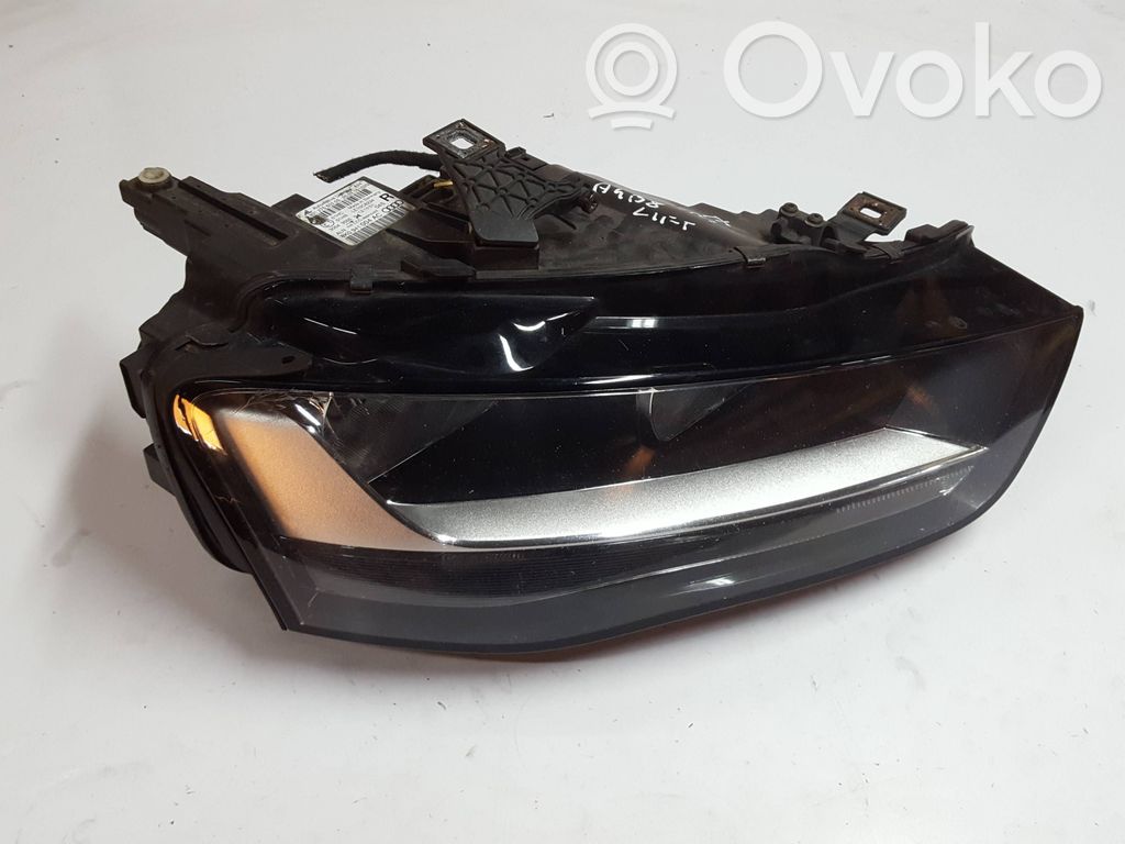 Audi A4 S4 B8 8K Lampa przednia 