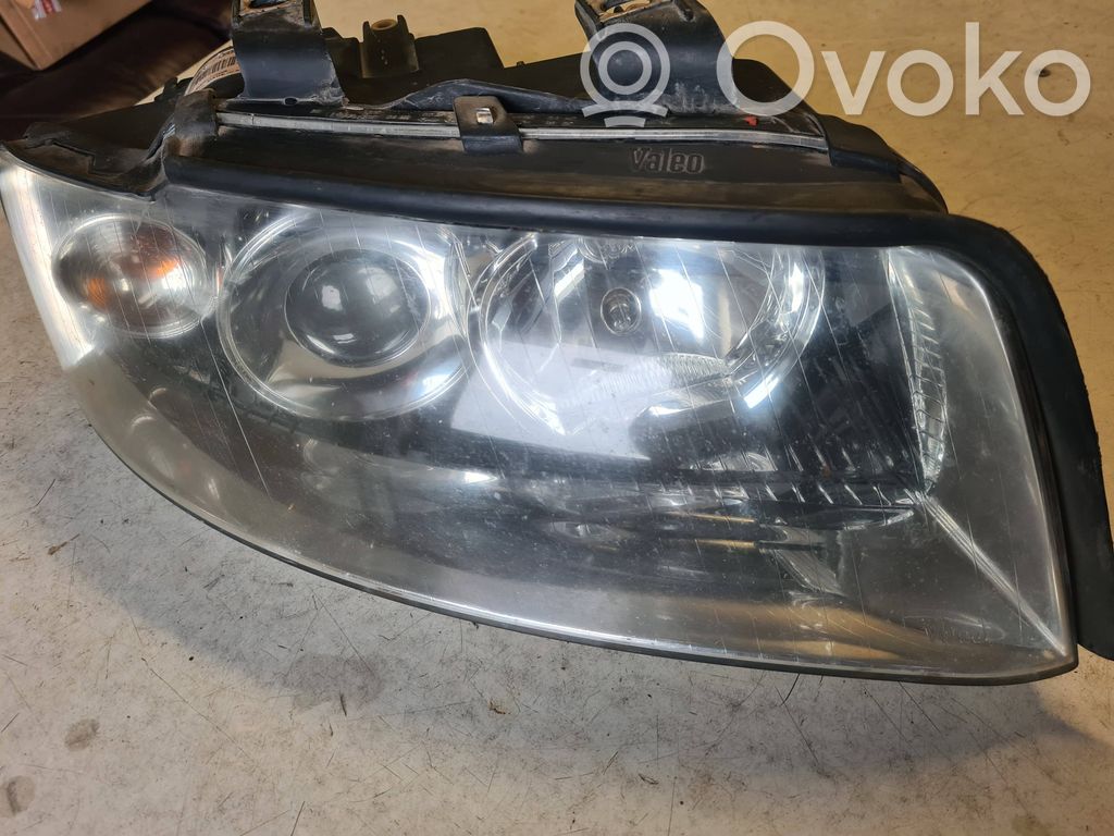 Audi A4 S4 B6 8E 8H Headlight/headlamp 
