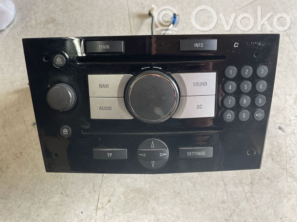 Panel / Radioodtwarzacz CD/DVD/GPS   13283223,383555646
