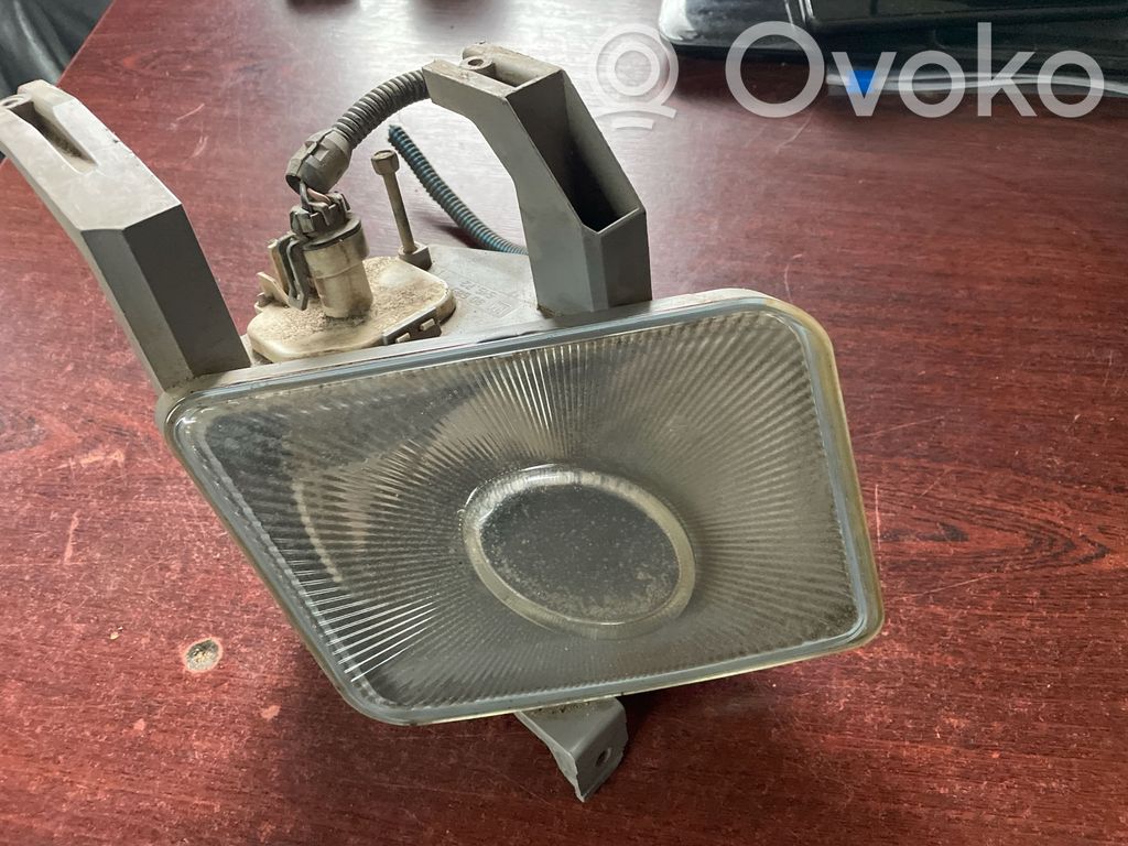 Opel Vectra A Miglas lukturis priekšā 
