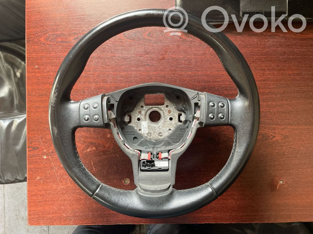 Seat Leon (1P) Ohjauspyörä 