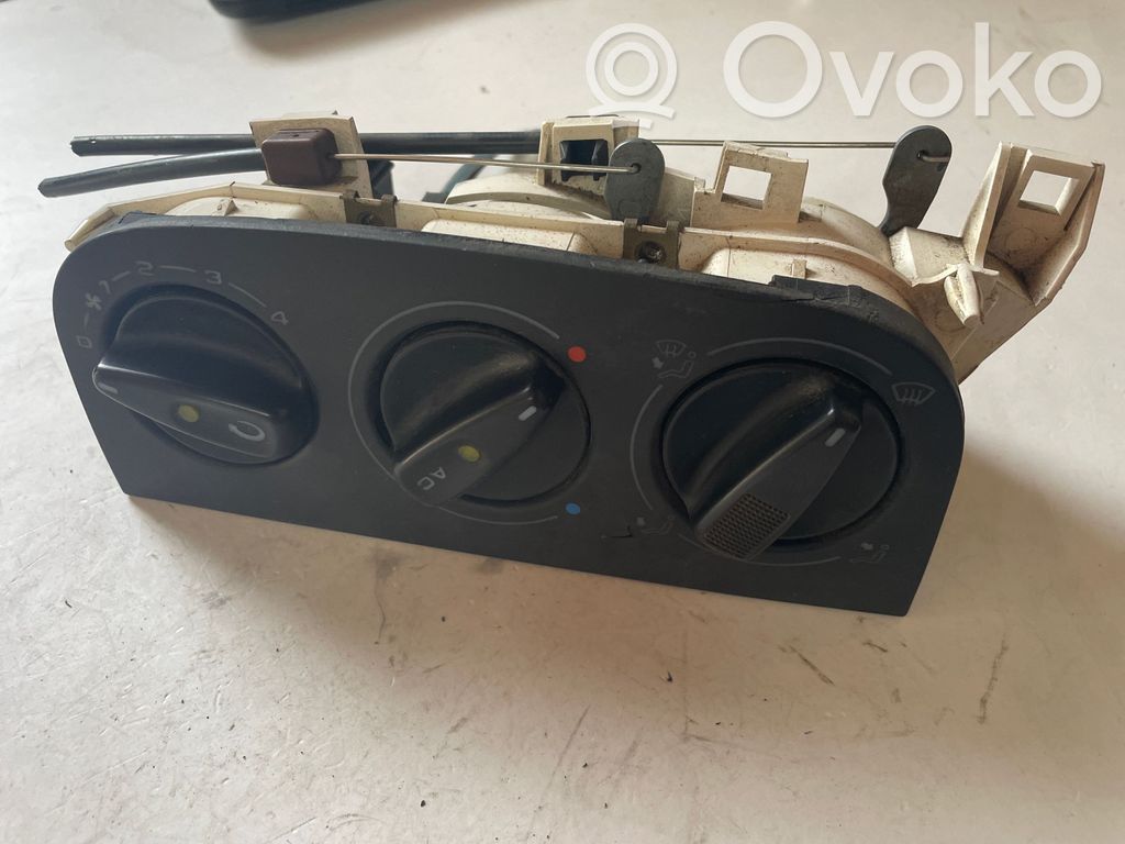 Seat Alhambra (Mk1) Climate control unit 