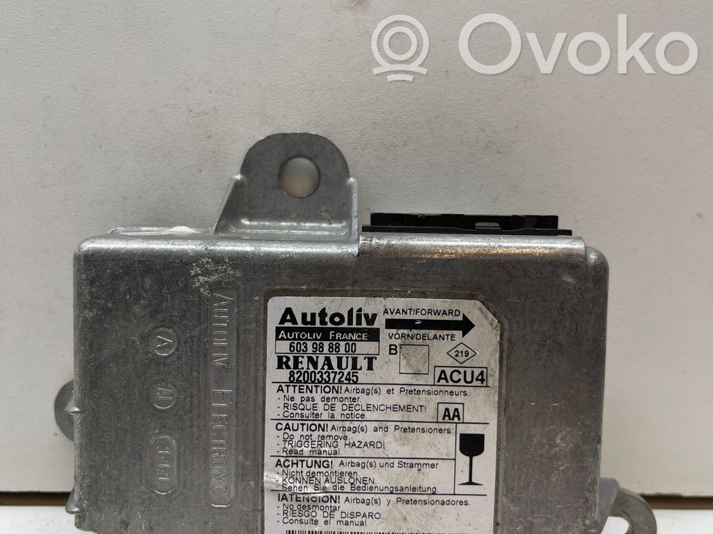 Renault Megane II Airbag control unit/module 