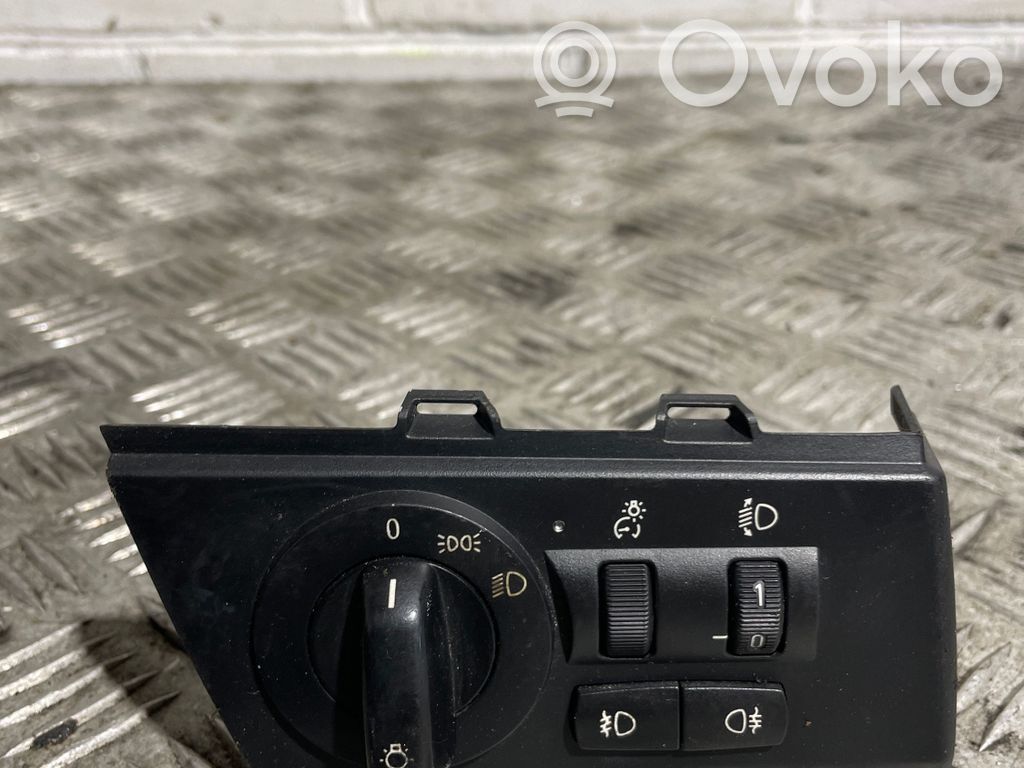 BMW X3 E83 Interrupteur d’éclairage 