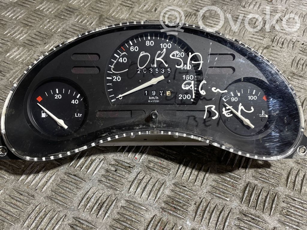 Opel Corsa C Speedometer (instrument cluster) 