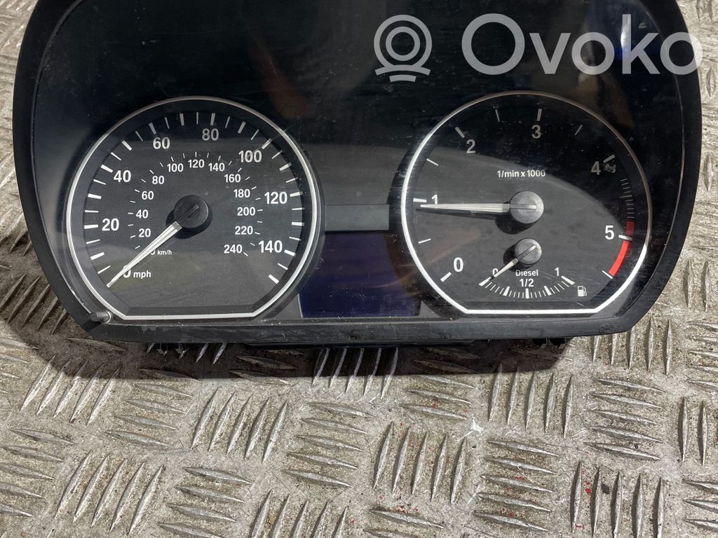 BMW 1 E81 E87 Spidometrs (instrumentu panelī) 