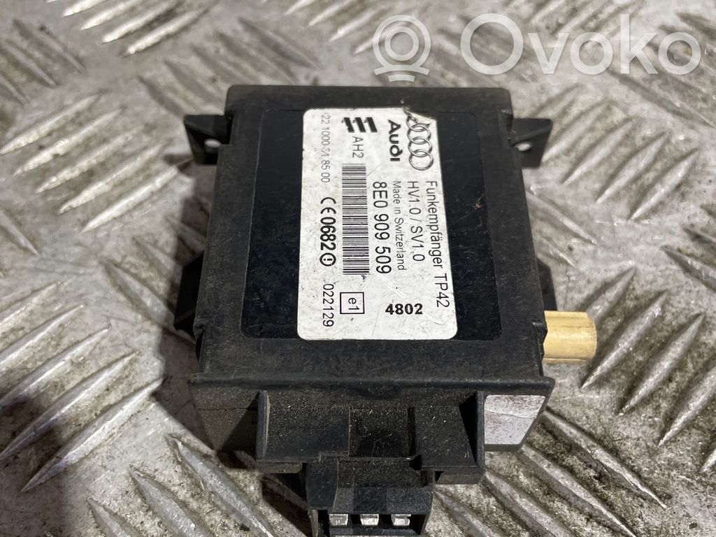 Audi A4 S4 B6 8E 8H Autres unités de commande / modules 