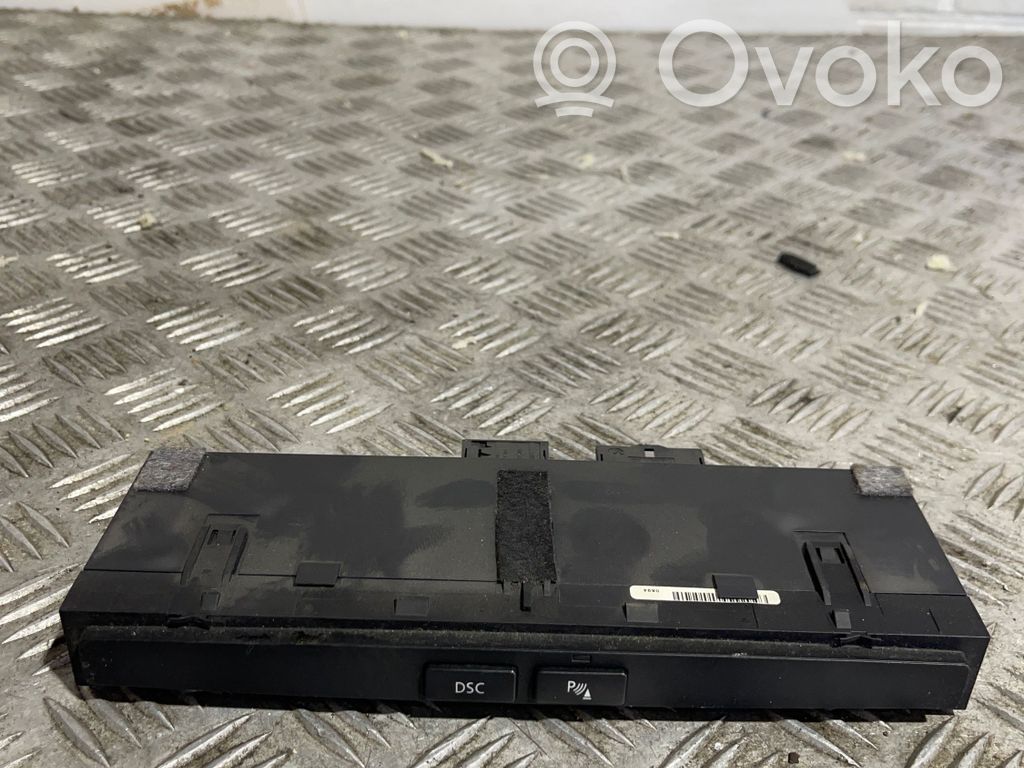BMW 5 E60 E61 A set of switches 
