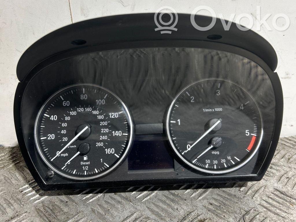 BMW 3 E90 E91 Spidometras (prietaisų skydelis) 