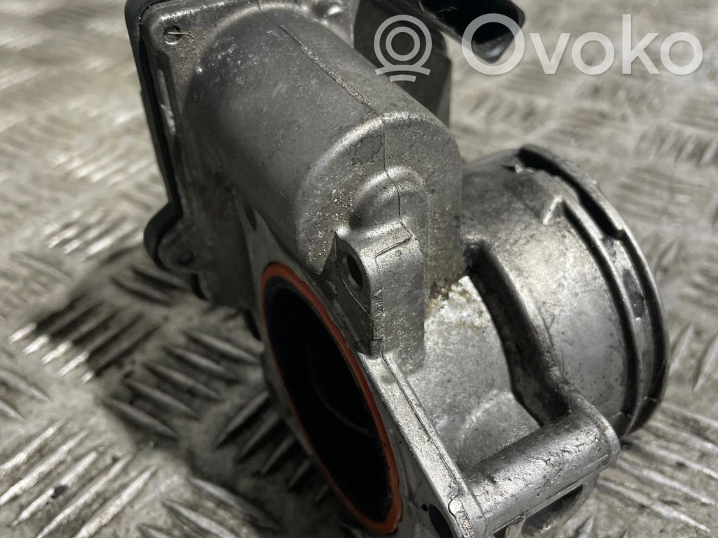 Volkswagen Golf V Variklio gesinimo sklendė 