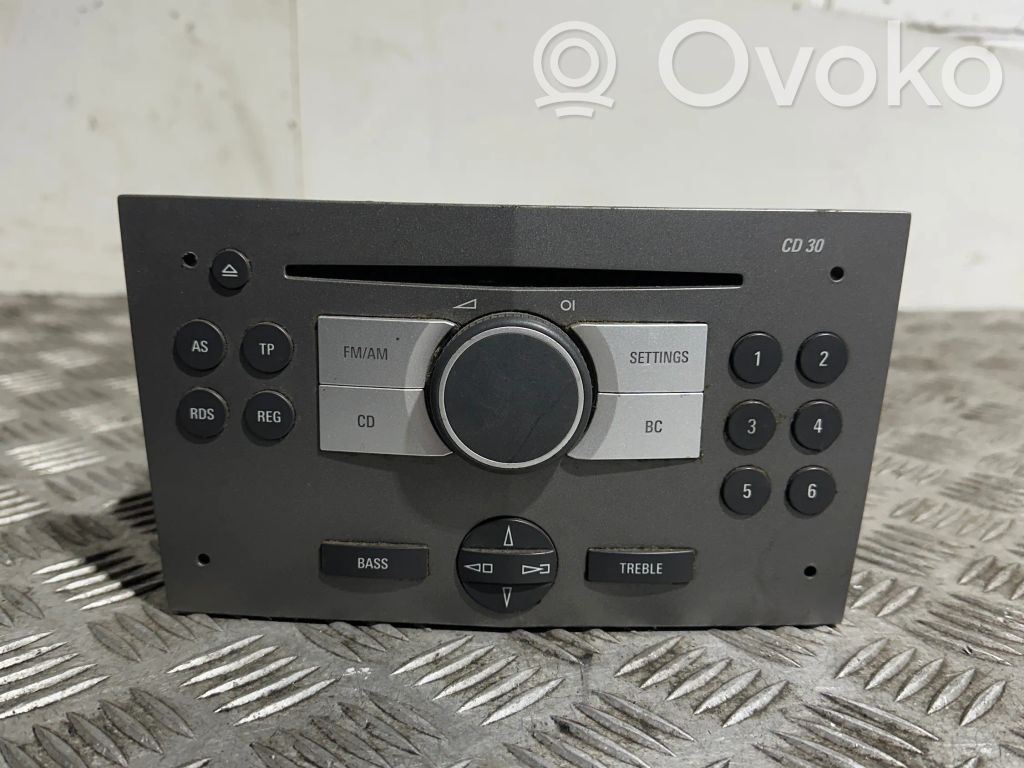 Opel Astra H Radio/CD/DVD/GPS head unit 