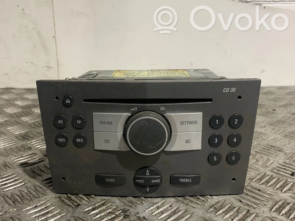 Opel Astra H Radio/CD/DVD/GPS head unit 