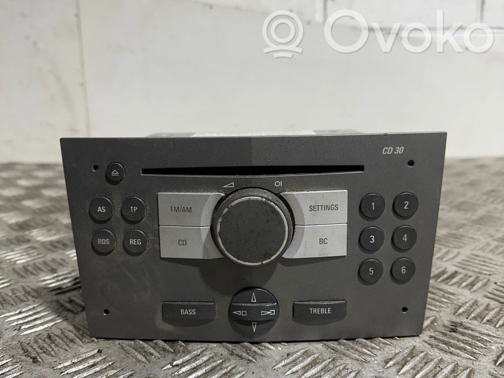 Opel Astra H Radio/CD/DVD/GPS head unit 