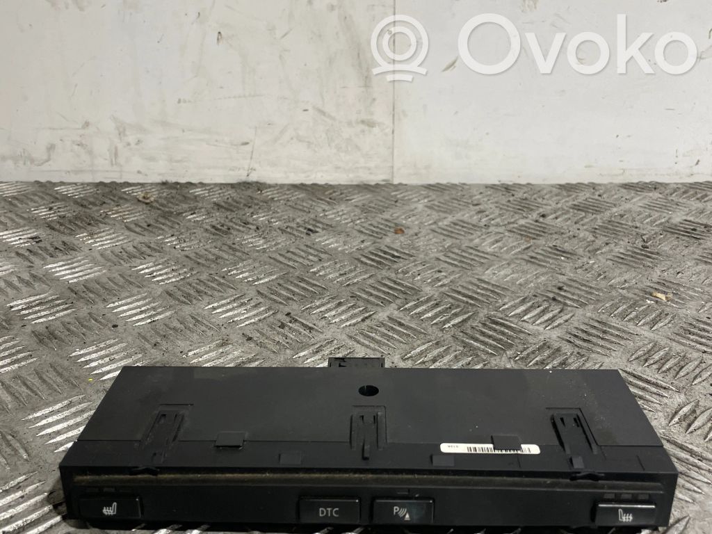 BMW 5 E60 E61 Seat heating switch 