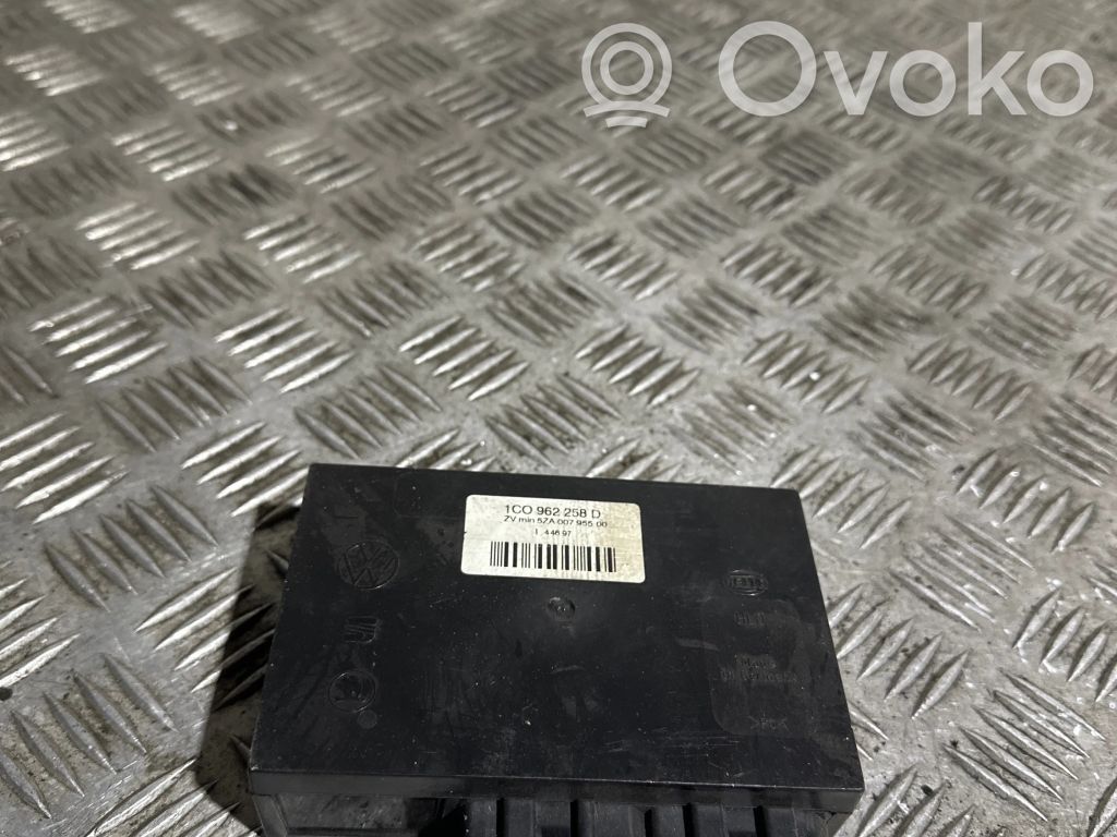 Volkswagen Golf IV Module confort 