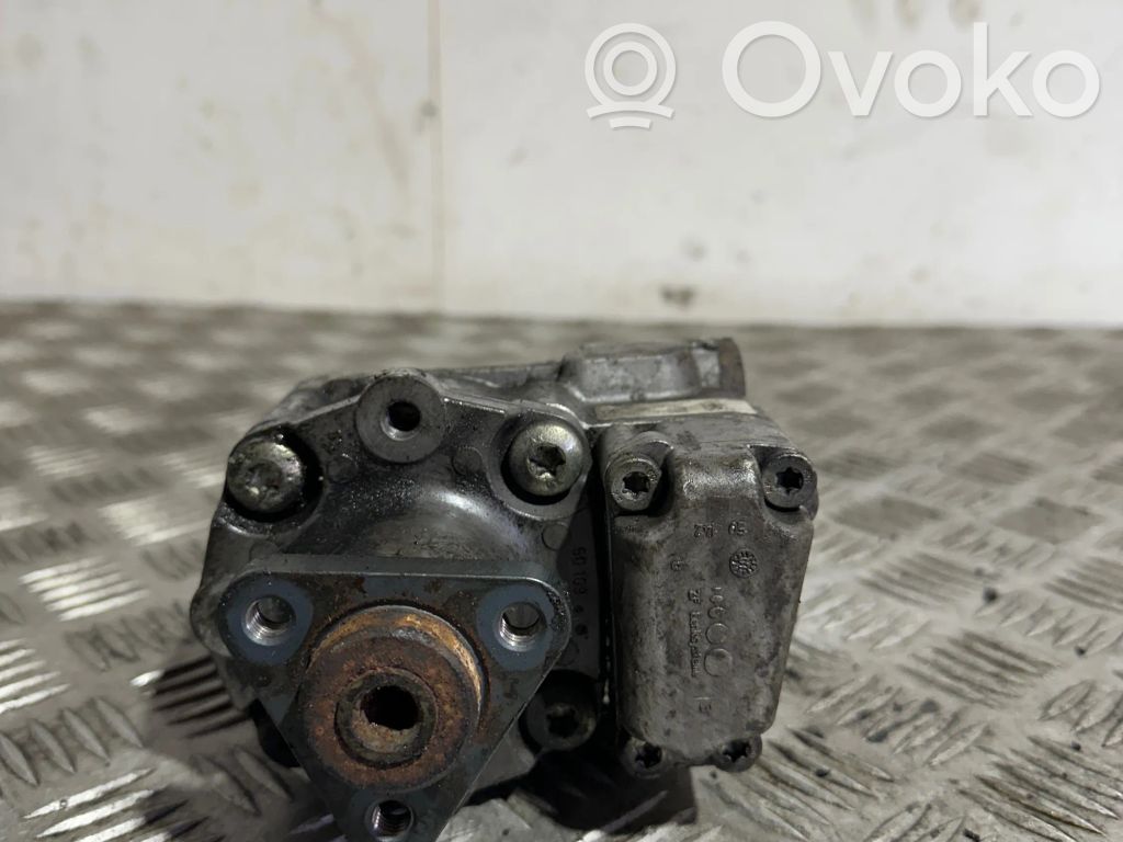 BMW 5 E60 E61 Power steering pump 
