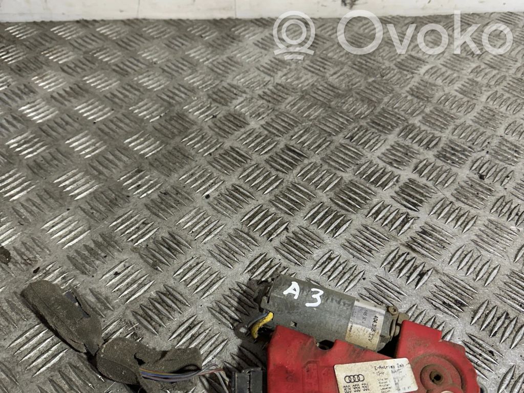 Audi A3 S3 8P Moottori/käyttölaite 