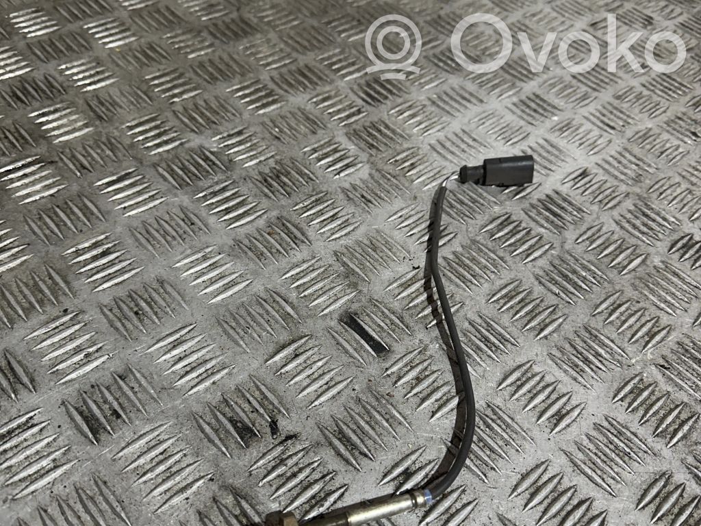 Audi A4 S4 B8 8K Išmetamųjų dujų temperatūros daviklis 