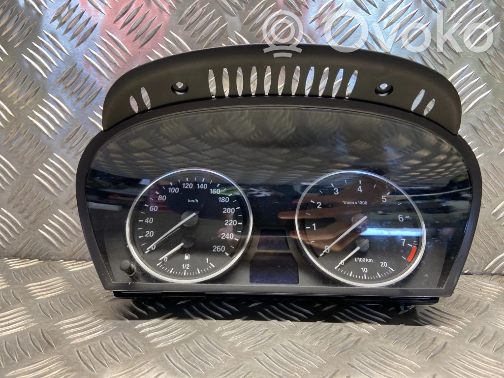 BMW 5 E60 E61 Speedometer (instrument cluster) 