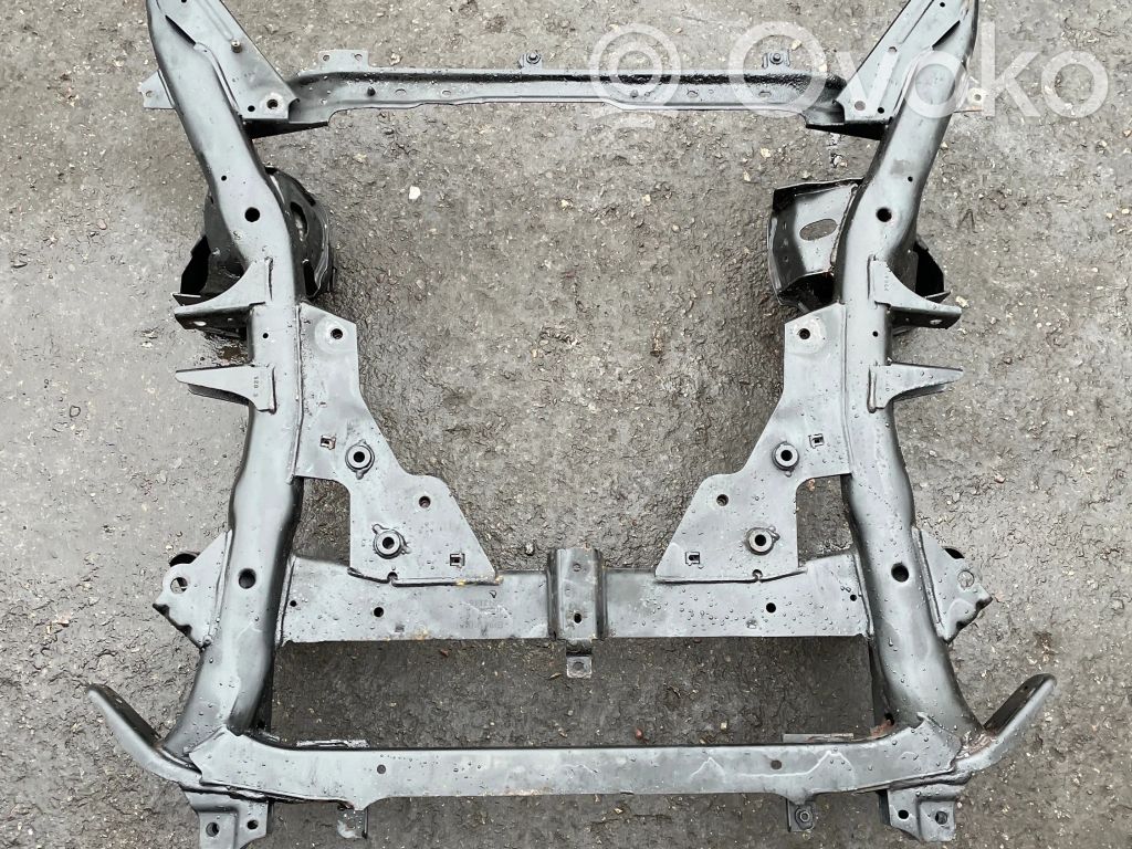 BMW X5 E70 Front subframe 