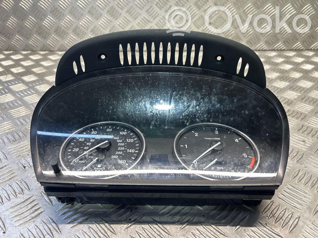 BMW X5 E70 Speedometer (instrument cluster) 