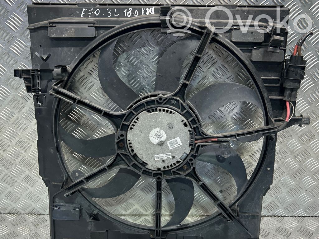 BMW X5 E70 Radiator cooling fan shroud 