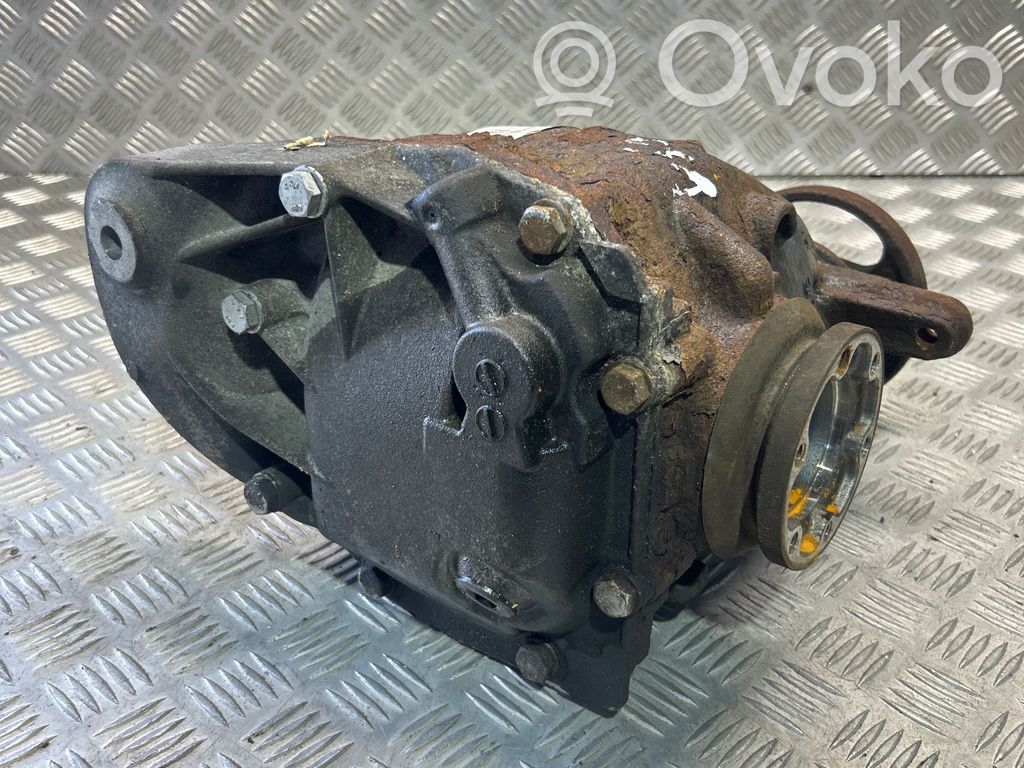 BMW 3 E90 E91 Galinis reduktorius 