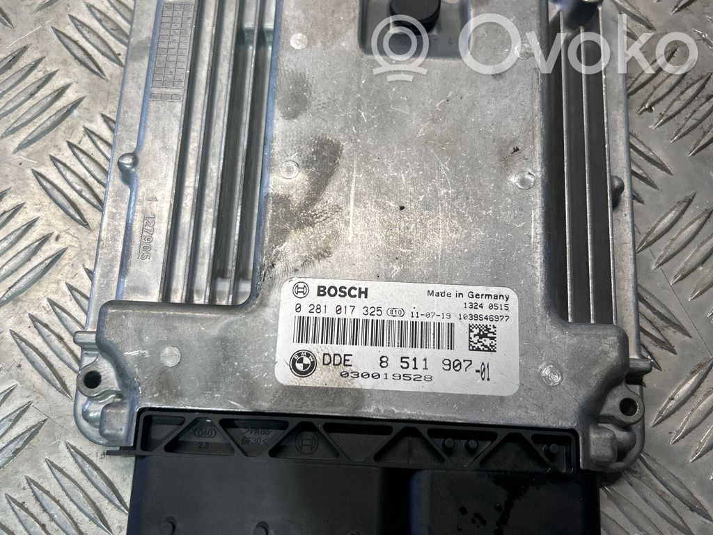BMW 5 F10 F11 Engine control unit/module 