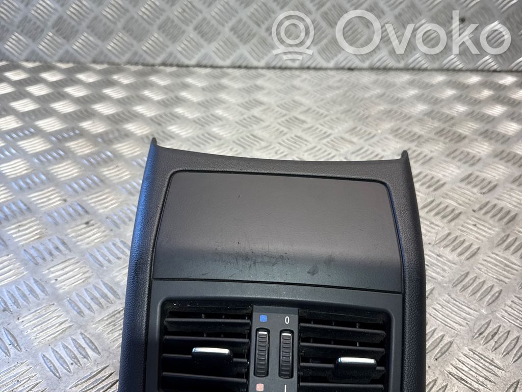 BMW 3 E90 E91 Rear air vent grill 