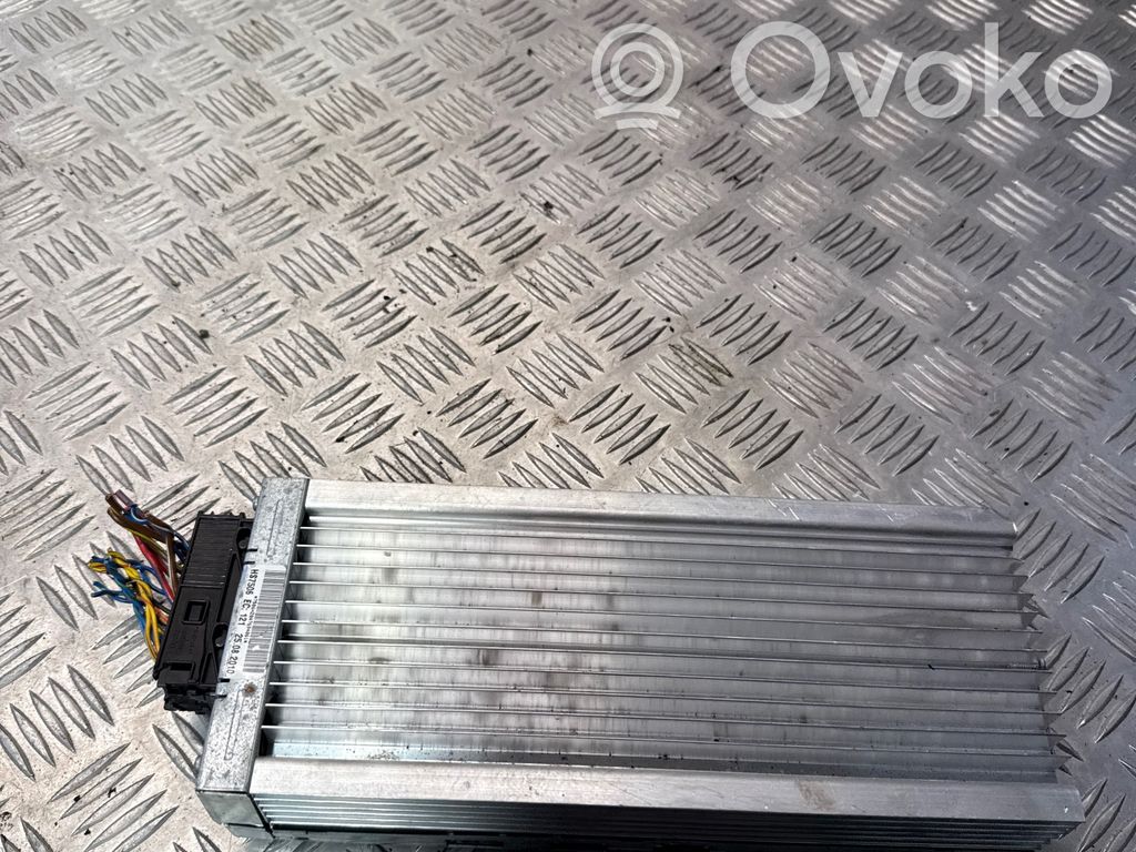 BMW 3 E90 E91 Sound amplifier 