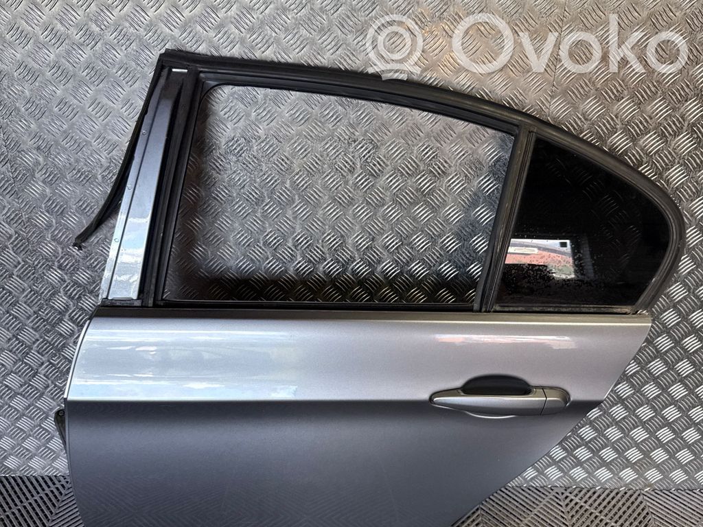 Rear door