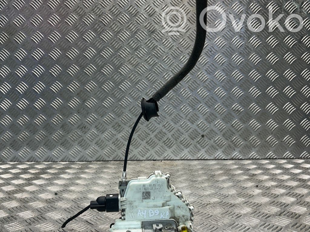 Audi A4 S4 B9 Front door lock 