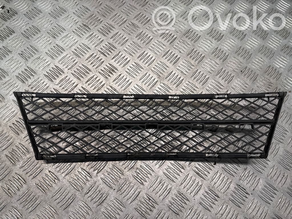 BMW 5 E60 E61 Front bumper lower grill 