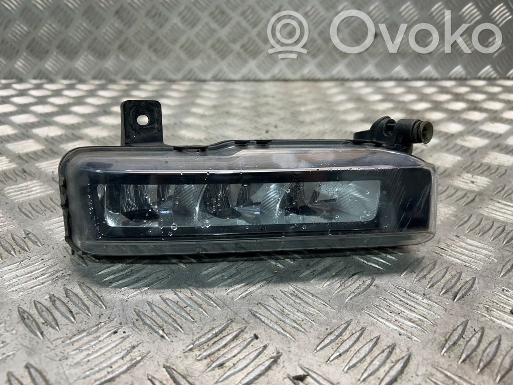 BMW 2 F45 Etusumuvalo 