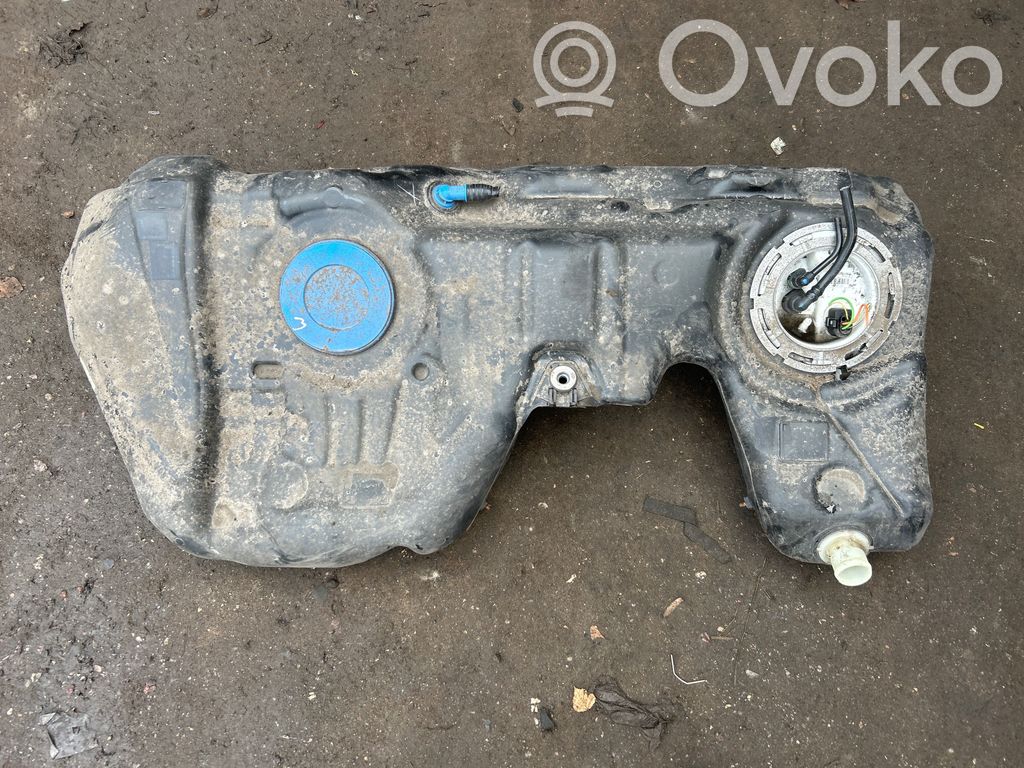 BMW 3 F30 F35 F31 Zbiornik paliwa 