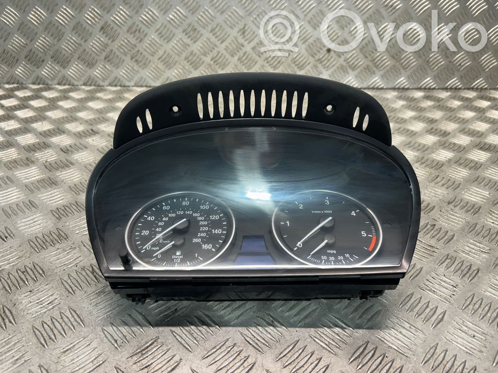 BMW X5 E70 Speedometer (instrument cluster) 