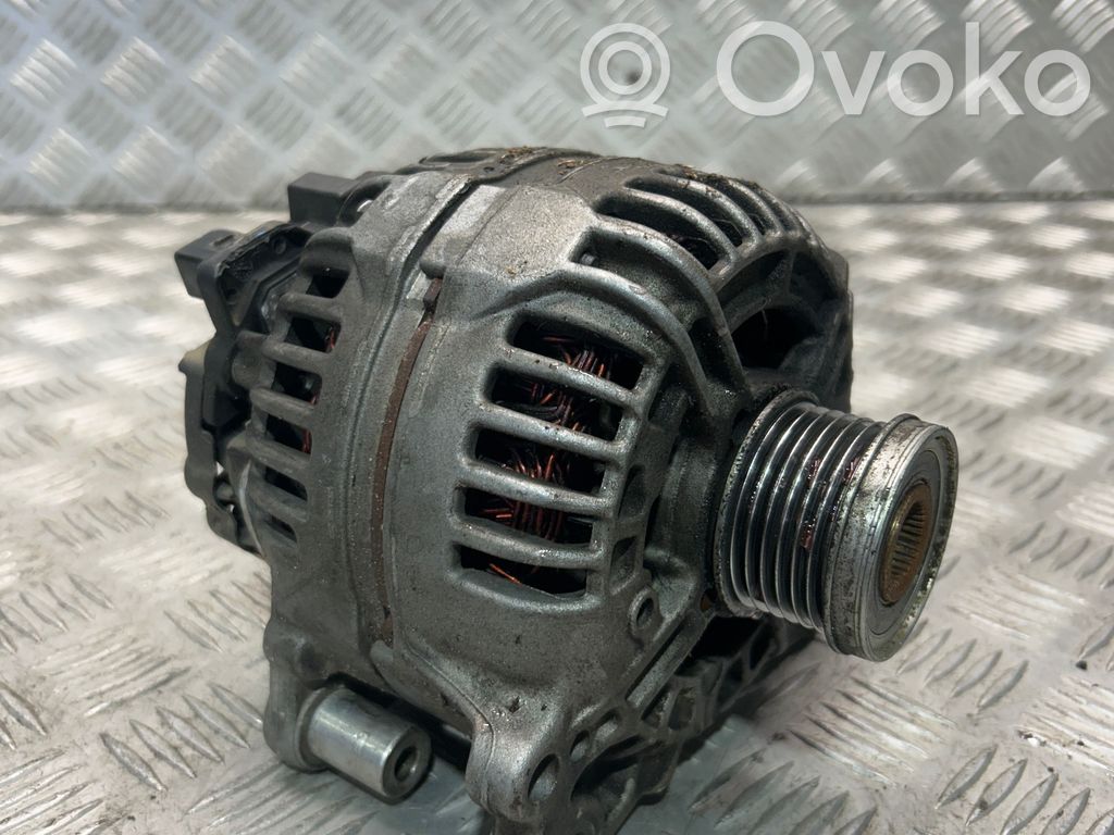 Volkswagen Golf VI Ģenerators 