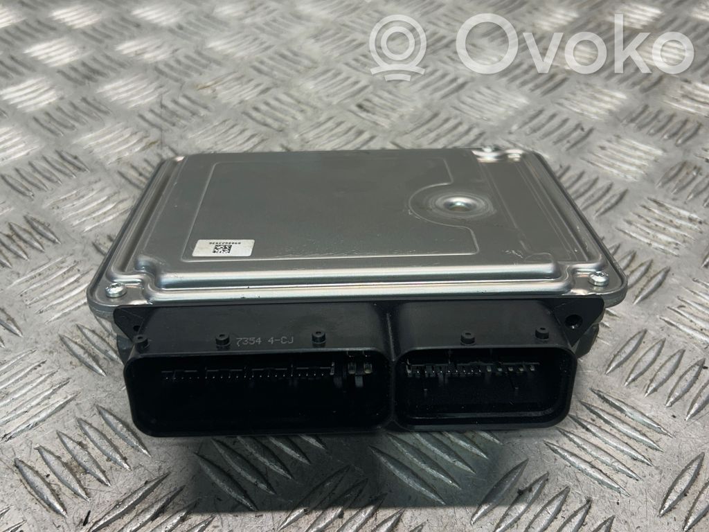 Audi A4 S4 B8 8K Engine control unit/module 