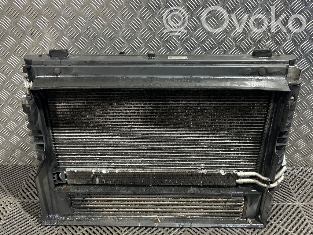 BMW 5 E60 E61 Set del radiatore 